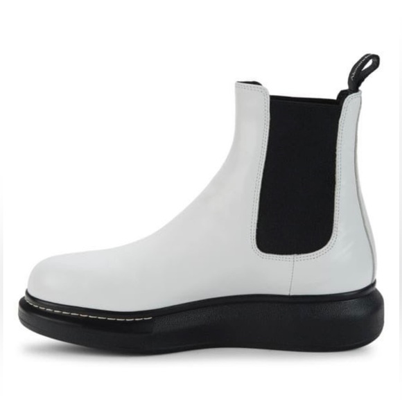 Men’s Size 10.5 (Euro Sz 43.5) Alexander McQueen Platform Leather Chelsea Boots - Picture 4 of 17